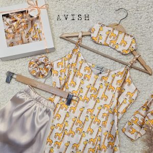 تاپ شلوارک طرح زرافه