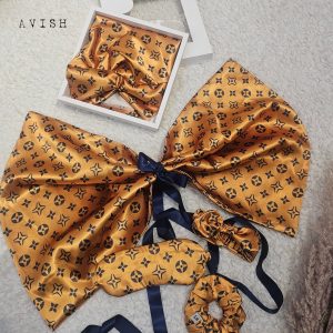 روبالشتی طرح لویی ویتون